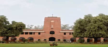 <p>Authorities moved swiftly to evacuate all individuals from the buildings as a precautionary measure</p>