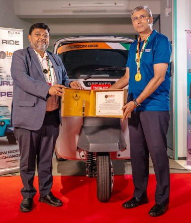<p>Designed with a 180 mm drum brake system, reinforced side panels, and a rear visual barrier, the vehicle focuses on both driver and passenger safety.</p>