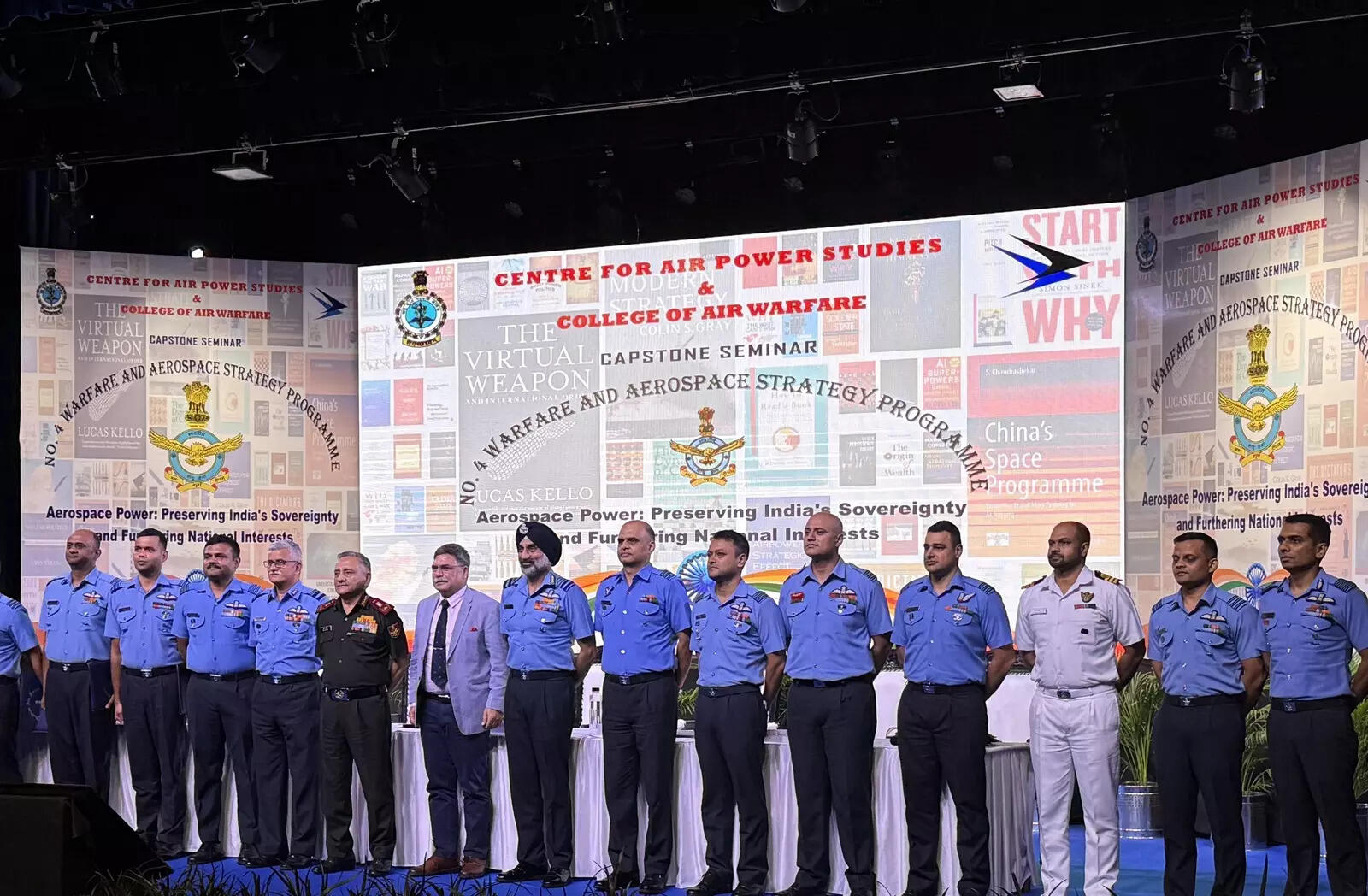 <p>CDS General Anil Chauhan, Air Chief Marshal Amar Preet Singh and Air Vice Marshal Anil Golani (Retd) with the officers who participated in the course. </p>