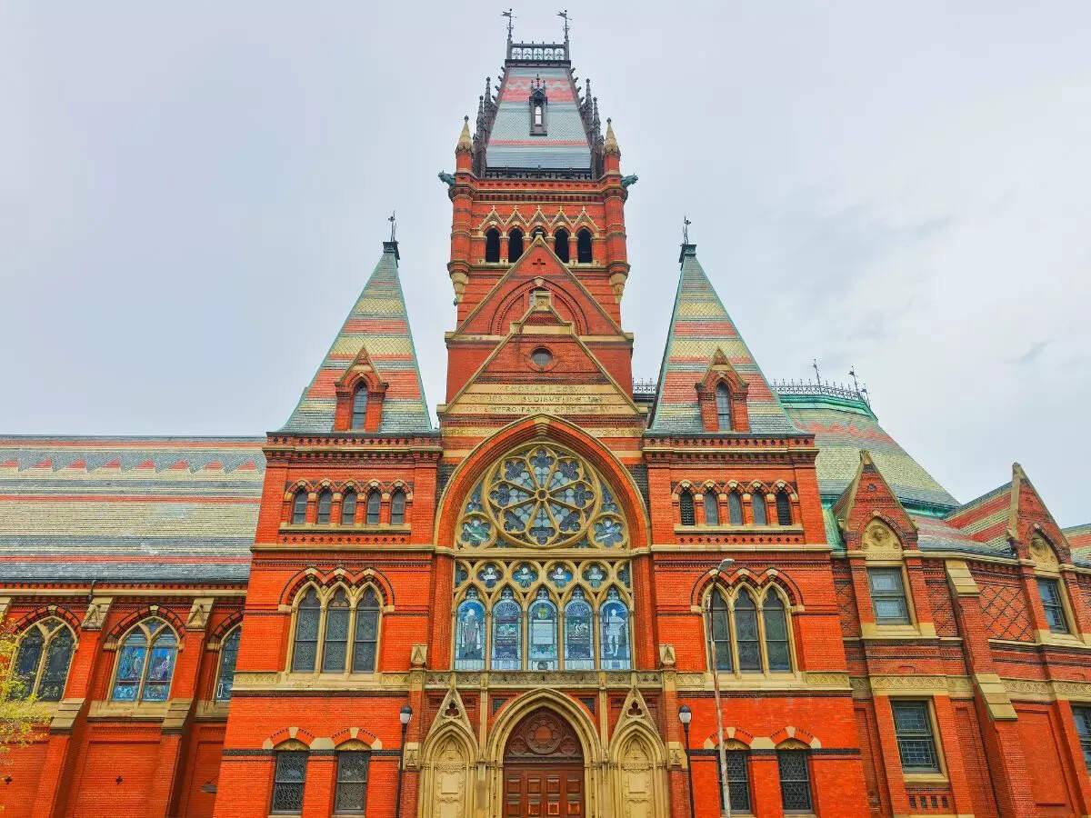 <p>According to The Harvard Crimson, he informed faculty that Harvard is seriously considering continuing its legal battle rather than agreeing to a negotiated settlement.</p>