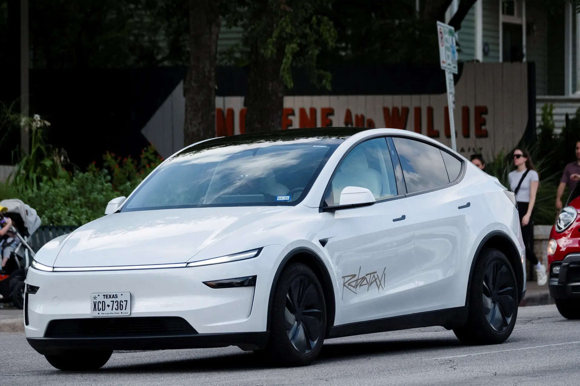 <p>Tesla's share price fell 6.1 per cent over two trading days after the test began, wiping out about $68 billion of market value.</p>