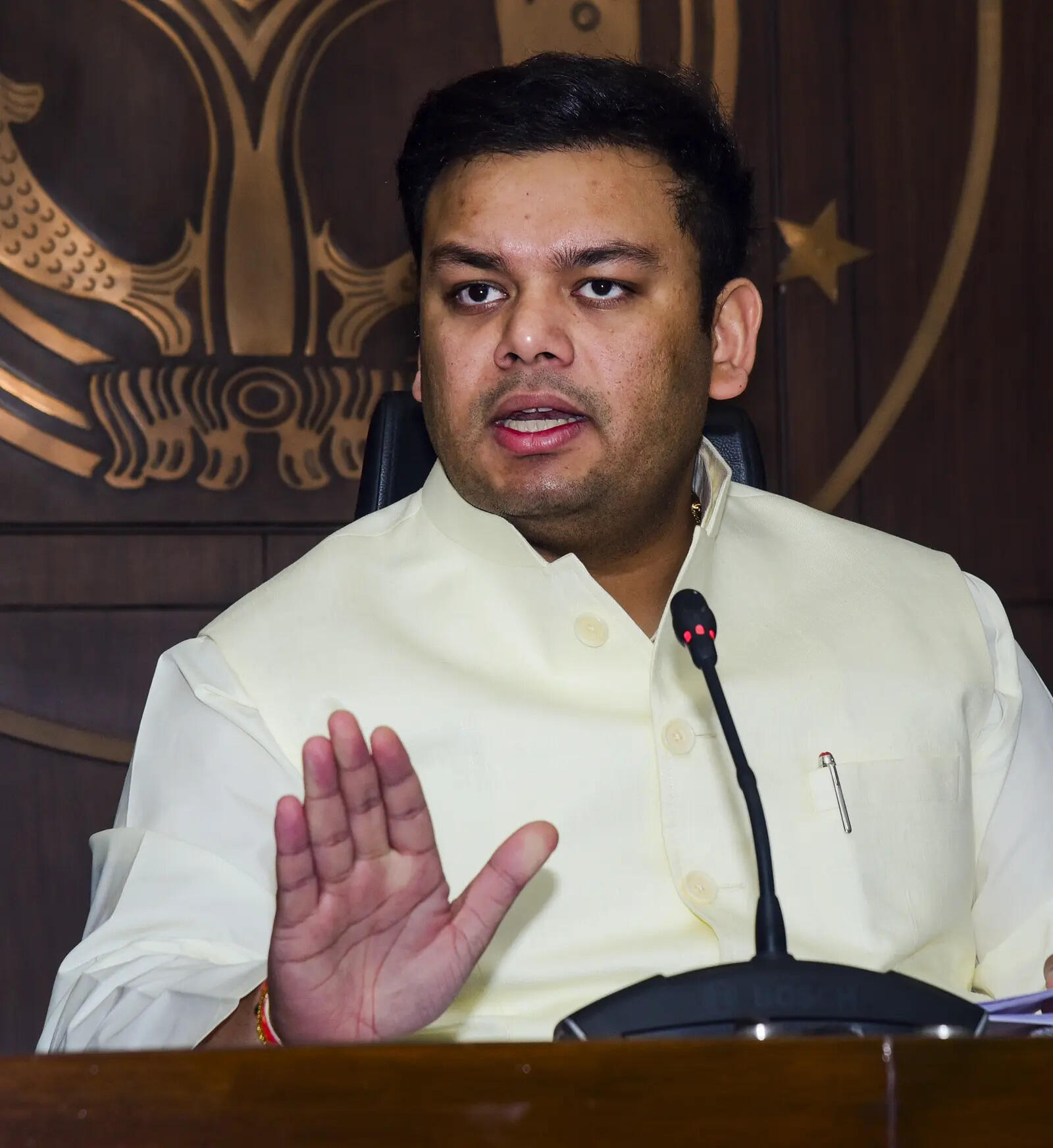 <p>Approximately 10,000 schools were identified for merging, and this process, along with the unmerging of schools where necessary, will be completed within the coming week, he said.</p>