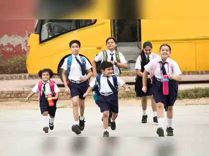 <p>Class 1 and Class 2 education officers had launched the stir on August 8, alleging high-handedness by police investigating the Shalarth ID scam and the arrest of Nagpur's district education officers</p>