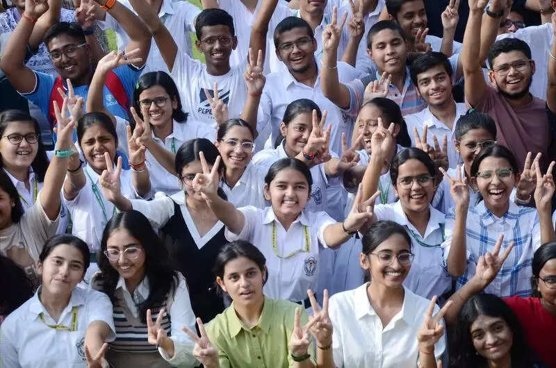 <p>CBSE would also launch a community radio station to expand outreach. The station will feature live sessions and interactive discussions, making it accessible to students even in regions with poor internet connectivity. </p>