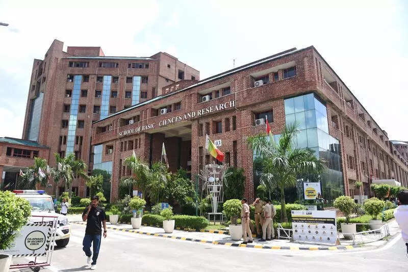 <p>According to Chandra, it was only after the family was bombarded with emails and messages demanding payments that they discovered that Shivam had a "back" in several subjects, which meant he needed to repeat a year.</p>