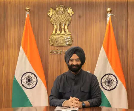 <p>The finalists - from NSUT, IGDTUW, SSCBS, GGSIPU and other institutions - have demonstrated how Delhi's students are driving innovation across logistics, ease of doing business, technology adoption and MSME resilience, he said.<br></p>