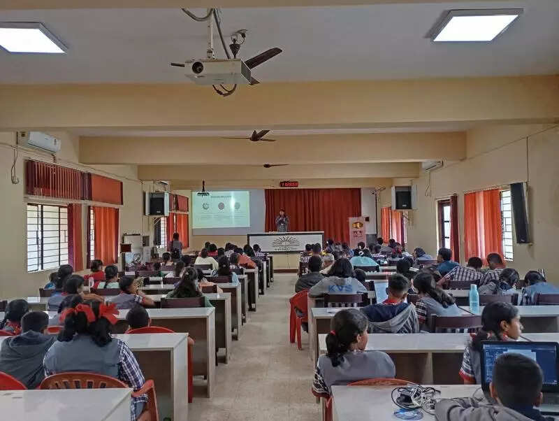 <p>In an RTI reply, a copy of which is available with the TOI, Hema K, assistant commissioner, Kendriya Vidyalaya Sangathan (KVS), Bengaluru Region, stated that there are 1,981 sanctioned posts, but 524 of them are vacant.<br></p>
