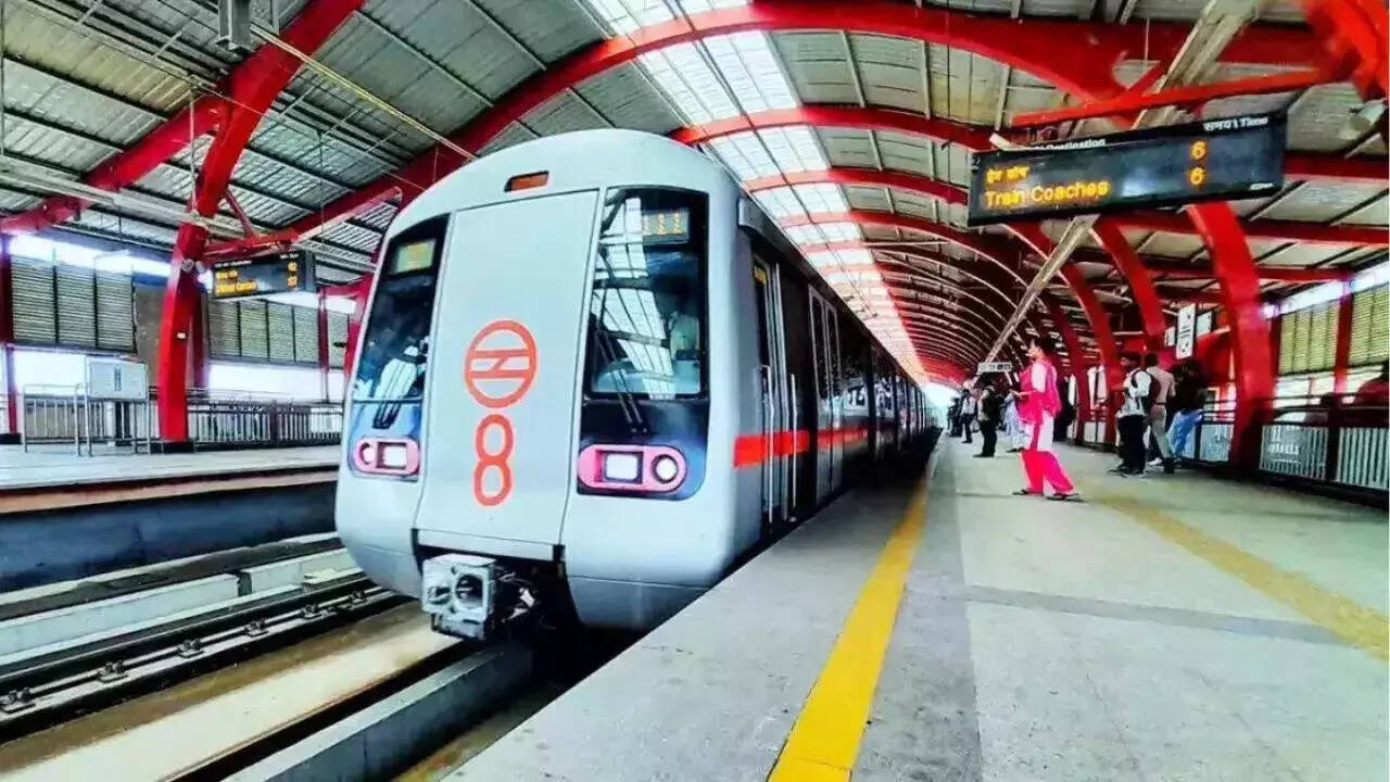 <p>The new fares apply across the Delhi Metro network, which spans more than 390 kilometres and covers 285 stations in Delhi and the National Capital Region.</p>