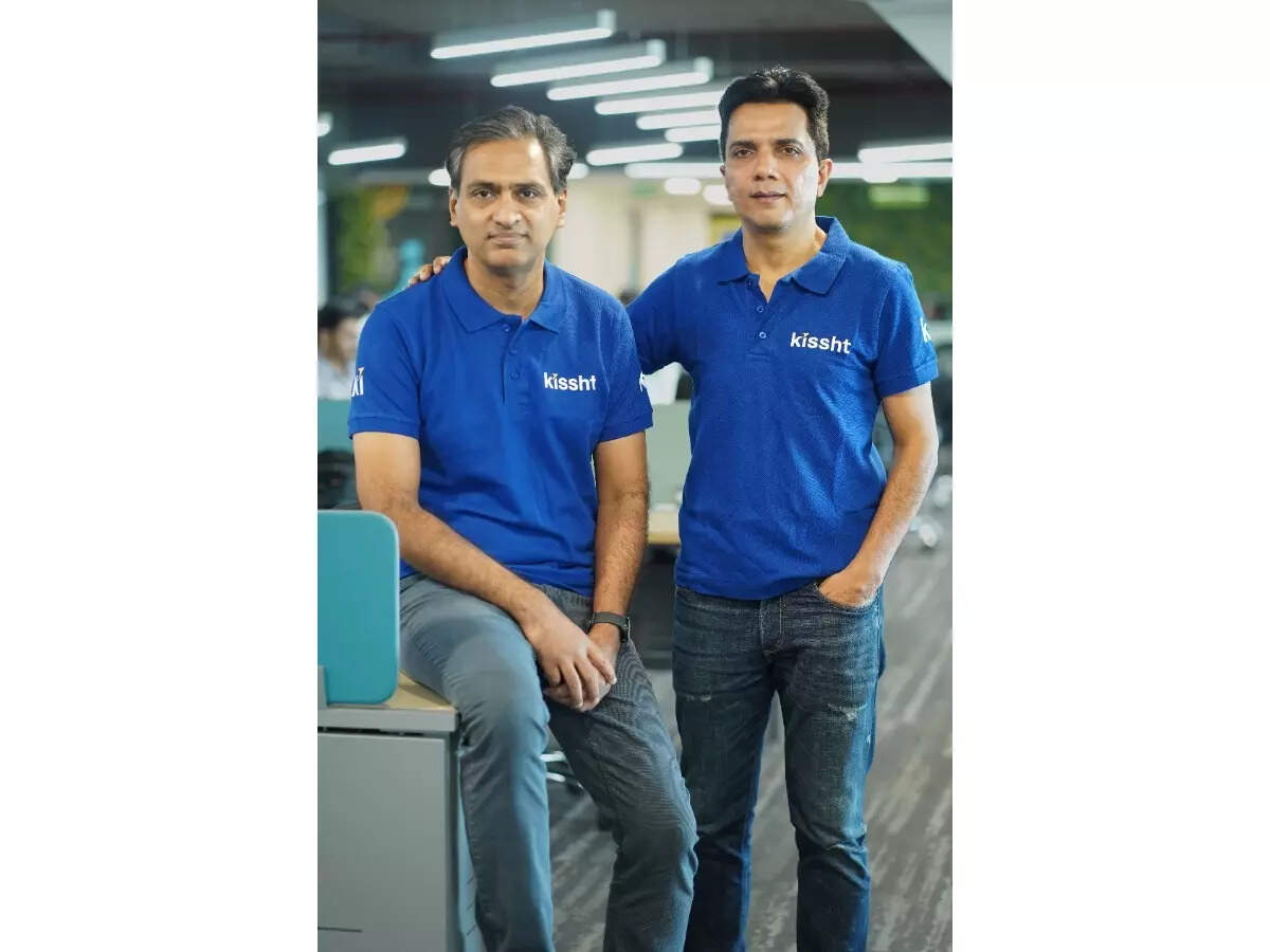 (L-R), Krishnan Vishwanathan and Ranvir Singh, cofounders, Kissht