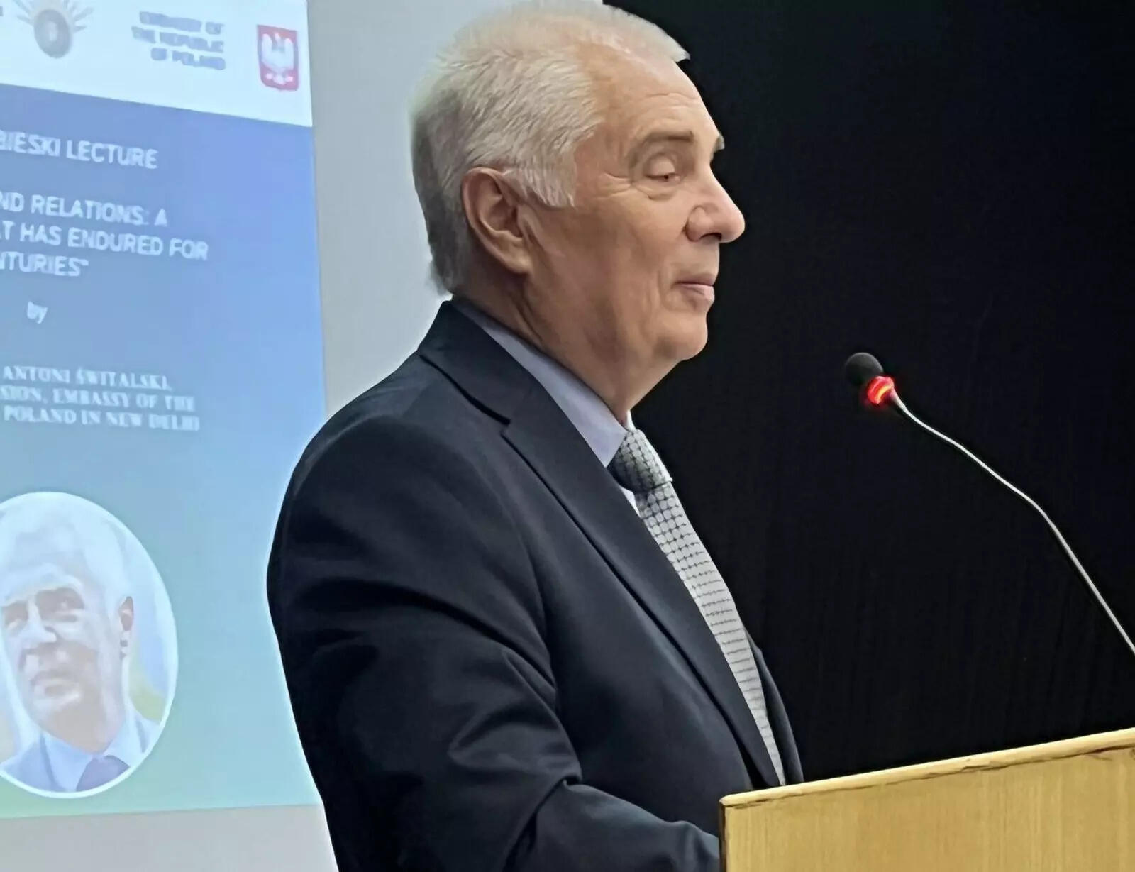<p>Dr. Piotr Antoni Schwitalski</p>