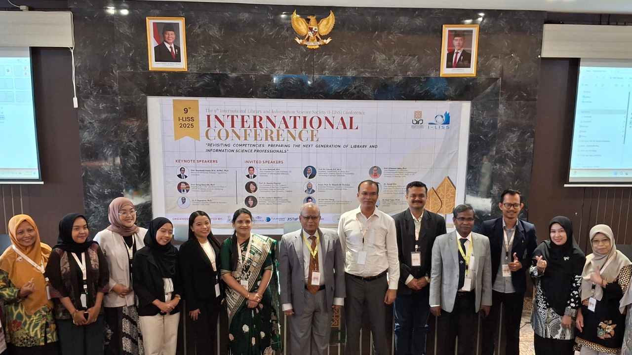 <p>Themed “Re-skilling the Information Professionals: Preparing for the Next Generation Library”, the conference drew 119 delegates, including leading academicians, researchers, and professionals from 17 countries</p>