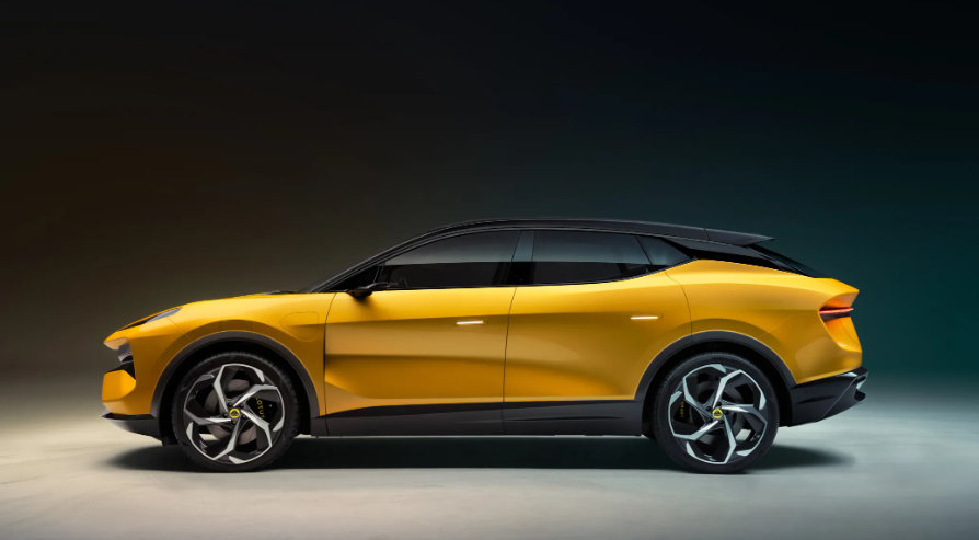 

<p>The Hethel factory has not produced cars since mid-May. Production was paused to manage supply chain problems and inventories because of the US tariffs. </p>
<p>“/><figcaption class=