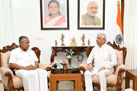 <p>The governor, who is also the Chancellor of both the state-run universities, said neither of the universities envisioned any role for the chief minister in the selection process.</p>