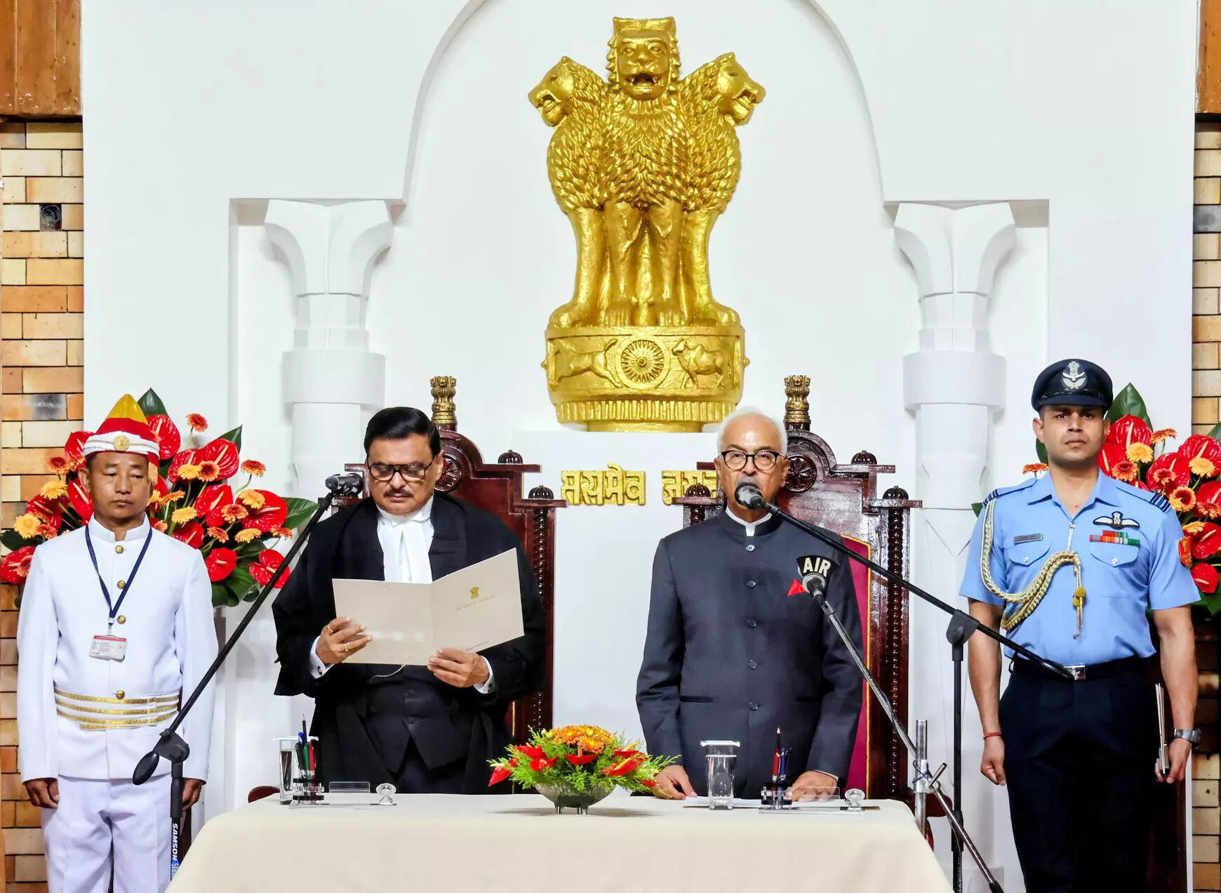 <p>Bhalla especially acknowledged the recipients of the prestigious state level teachers’ awards and the national teachers’ awards 2025</p>