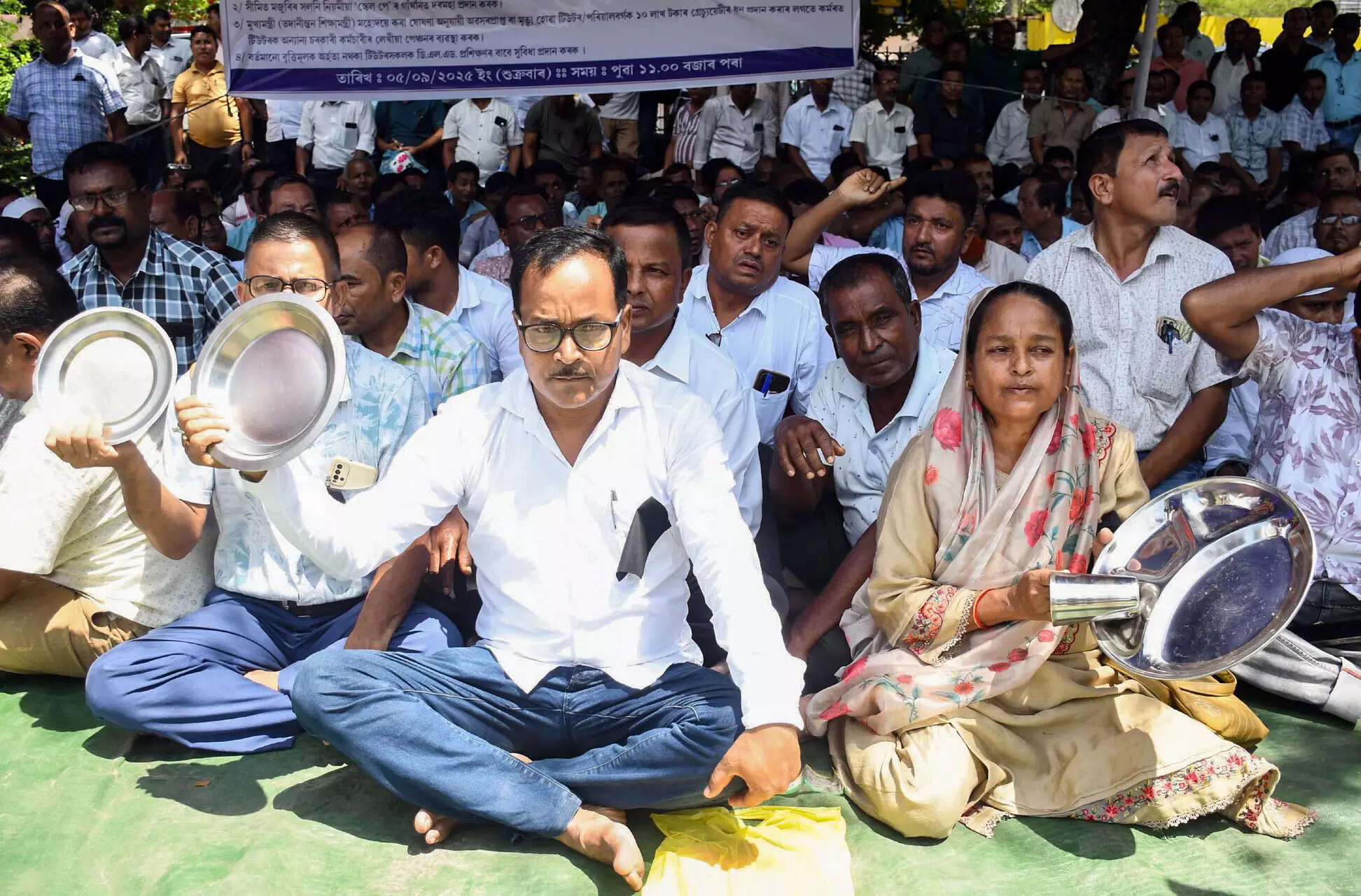 <p>The All Assam Provincialised ME and LP Teachers’ (Tutors) Association, representing nearly 9,000 tutors, staged a protest at the city’s Latasil Field on Friday</p>