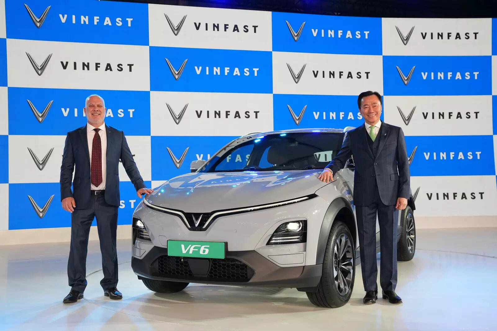 <p>VinFast also aims to establish 35 dealerships across 27 cities this year & in partnership with others, build 15,000 charging stations nationwide to strengthen EV ecosystem.</p>