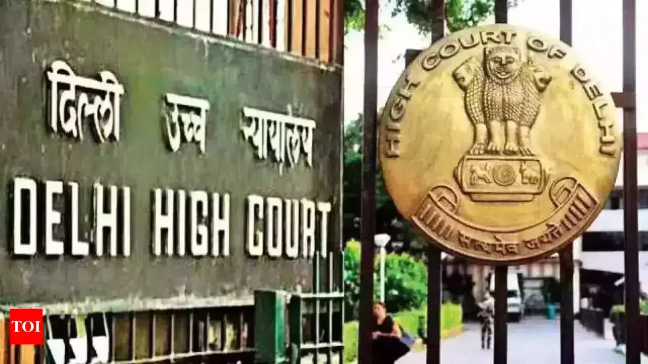 <p>The court observed though the university's counsel assured all precautions and necessary steps being taken by the administration to maintain law and order, the petitioner's contention indicated "another story".</p>