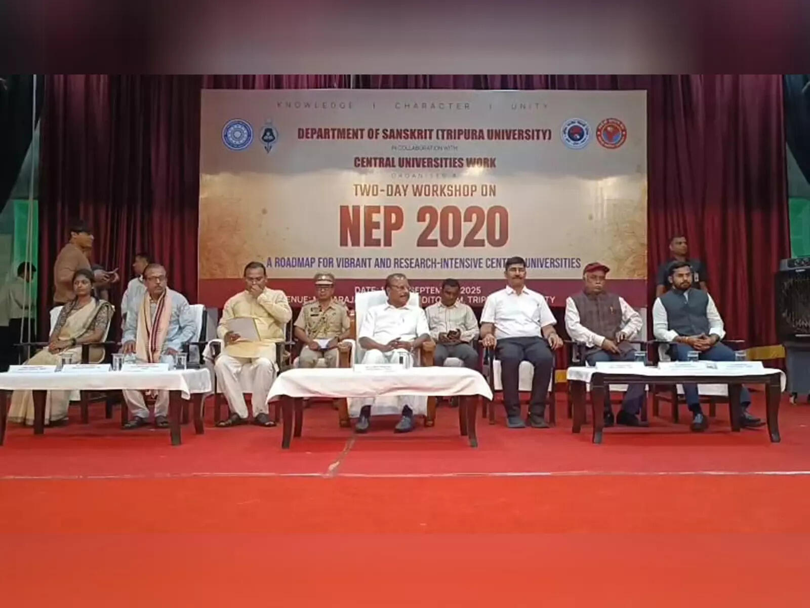 <p>Kishore Barman from the Ministry of Higher Education, Government of Tripura, attended the programme as the Guest of Honour. Prof. Rajsharan Shahi, Dean, School of Education, Babasaheb Bhimrao Ambedkar University (BBAU), a Central University, delivered the keynote address.<br></p>