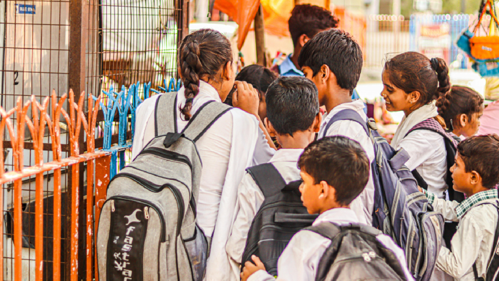 <p>CBSE has made it compulsory for students to have at least 75% attendance to be eligible for results. Attendance will now be tied to internal assessments that include class participation, periodic tests, projects, and activities. </p>