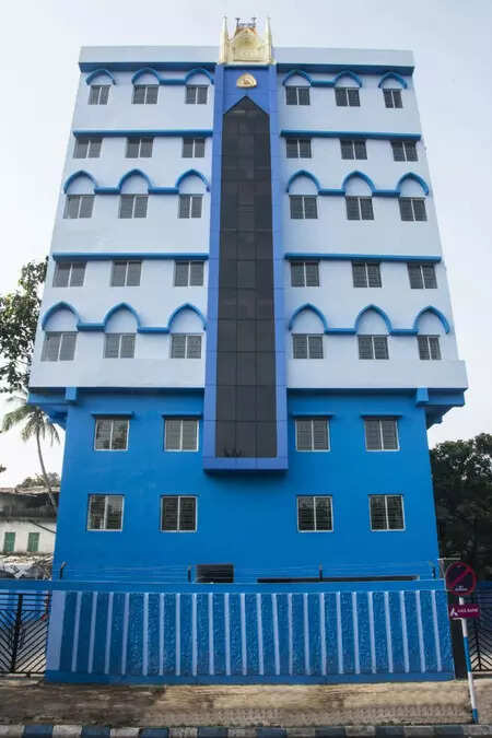 <p>In her earlier letter, Chatterjee said that she resigned as vice-principal but wished to continue as an assistant professor.<br></p>