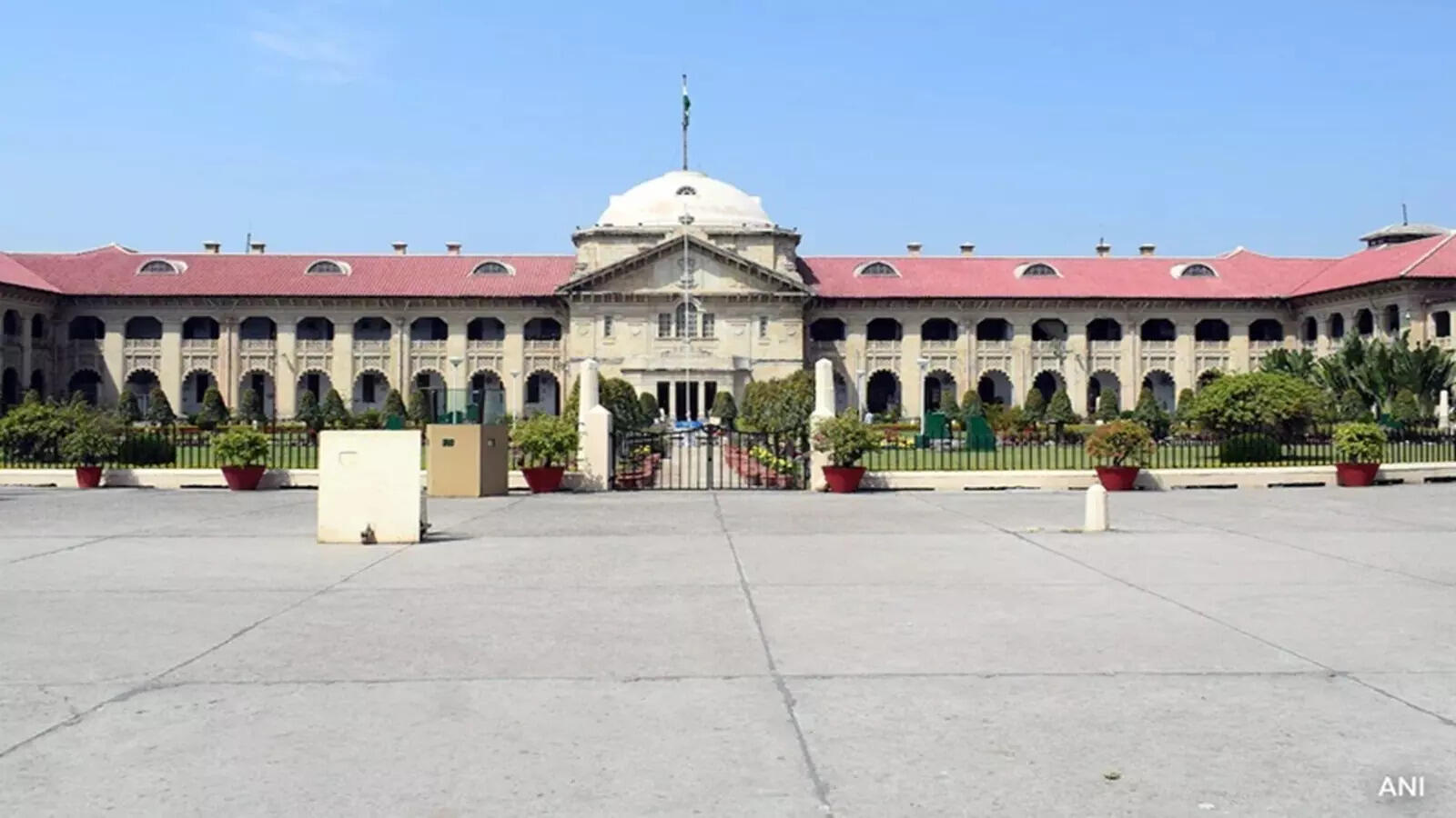 <p>The petitioner's counsel requested that the writ petition may be disposed of with the direction that the entire matter may be referred to the Executive Council</p>
