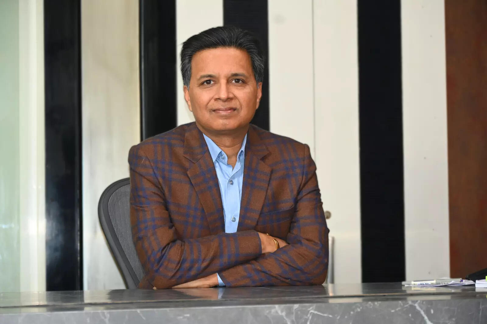 Delphi World Money acquires management control in Ebix Travels, ETTravelWorld