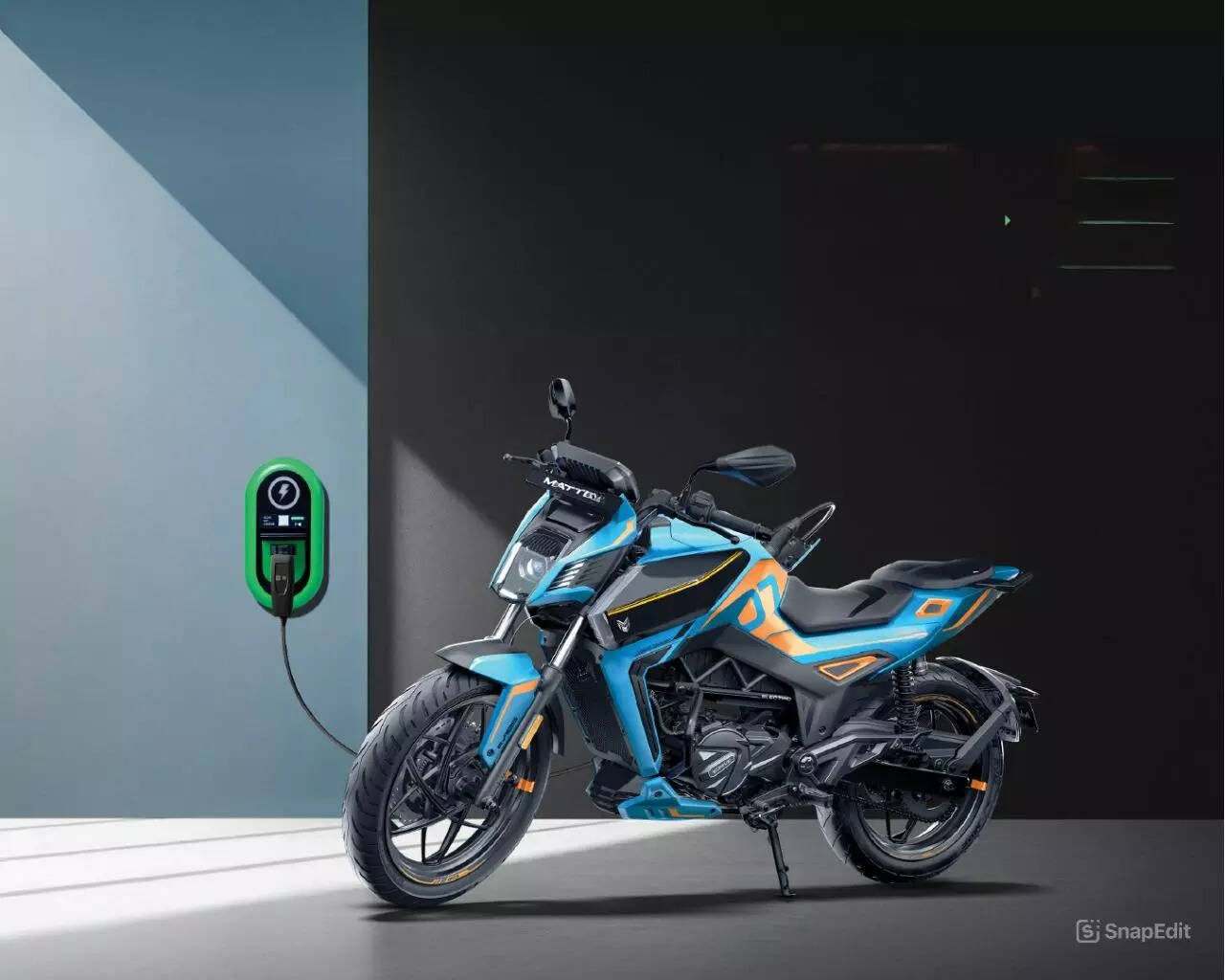 <p>According to the Matter’s official statement, the rollout will be phased. Initially, Matter riders will gain access to Bolt.Earth’s nationwide charging infrastructure.</p>