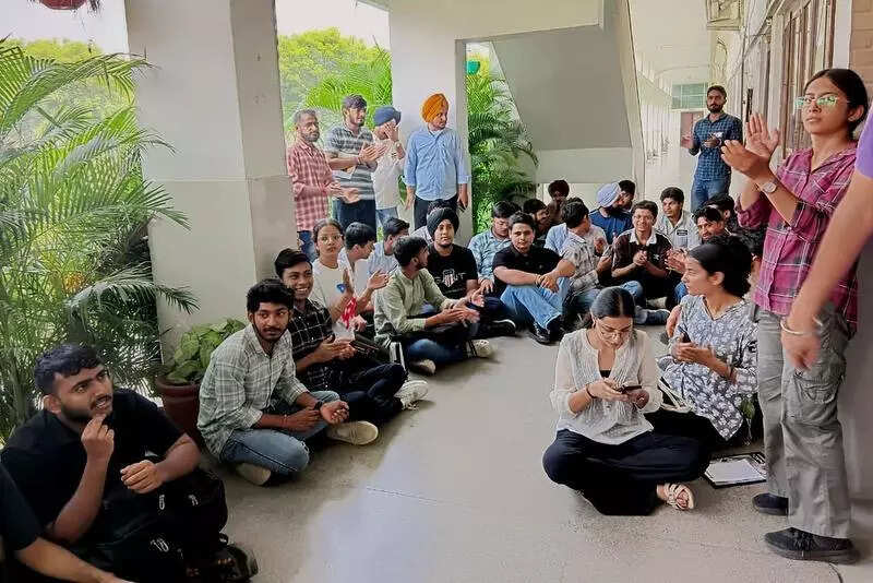 <p>The protest escalated inside the department when students occupied the chairperson's office, which was later locked. Department chairperson Prof Anupama Sharma refused to comment on the matter</p>