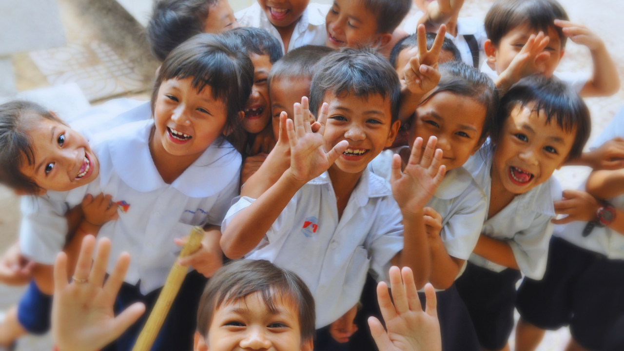 <p>Among other things, the award recognised the school's peer learning system where students learn from each other</p>