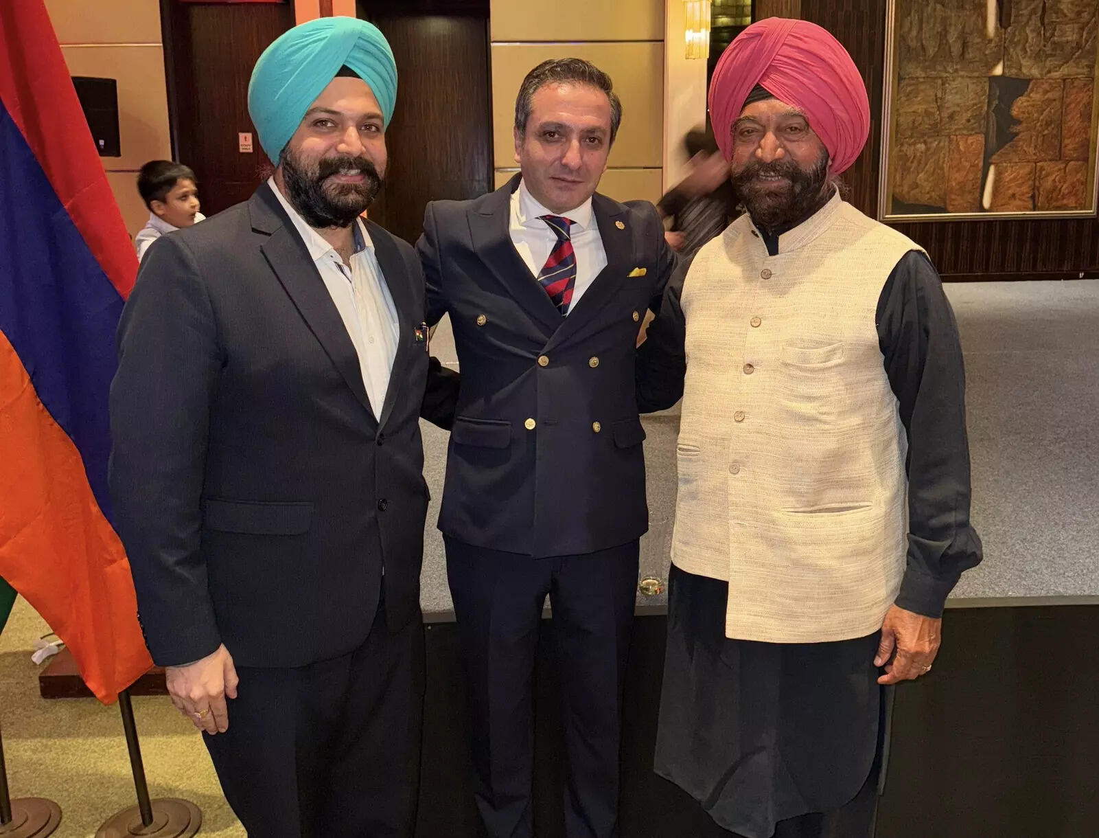 <p>Dynamic industry leaders Kamaljeet Singh Chhatwal and Dr Mandeep Singh Chhatwal striking a pose with His Excellency Vahagn Afyan</p>
