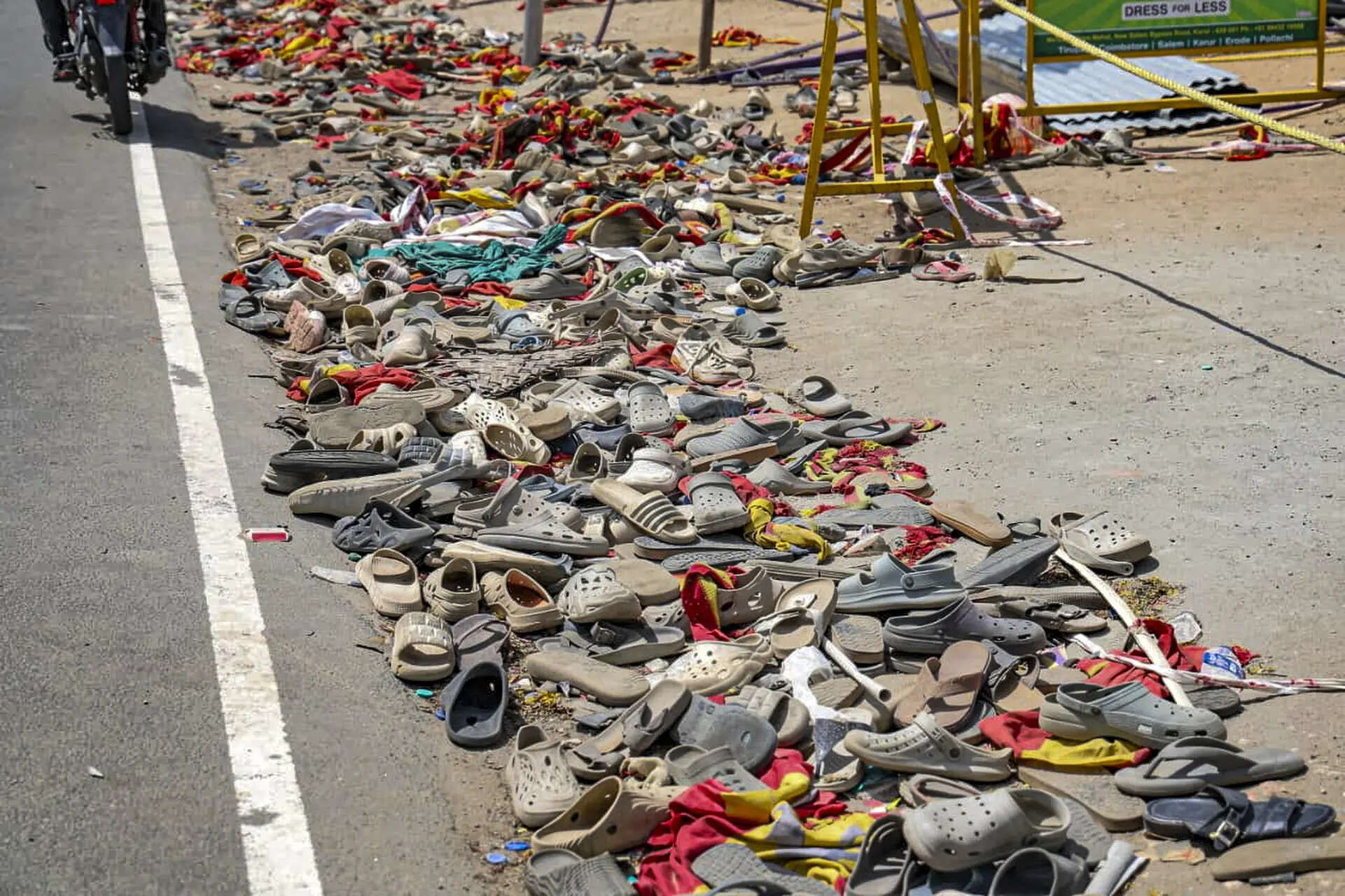 <p>Karur stampede</p>