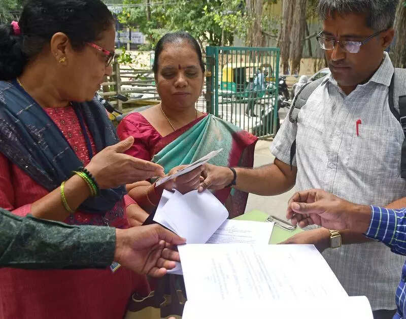 <p>They also pointed out that in rural areas, student attendance drops further during the harvest season, as children accompany their families for village festivals and temple visits.</p>