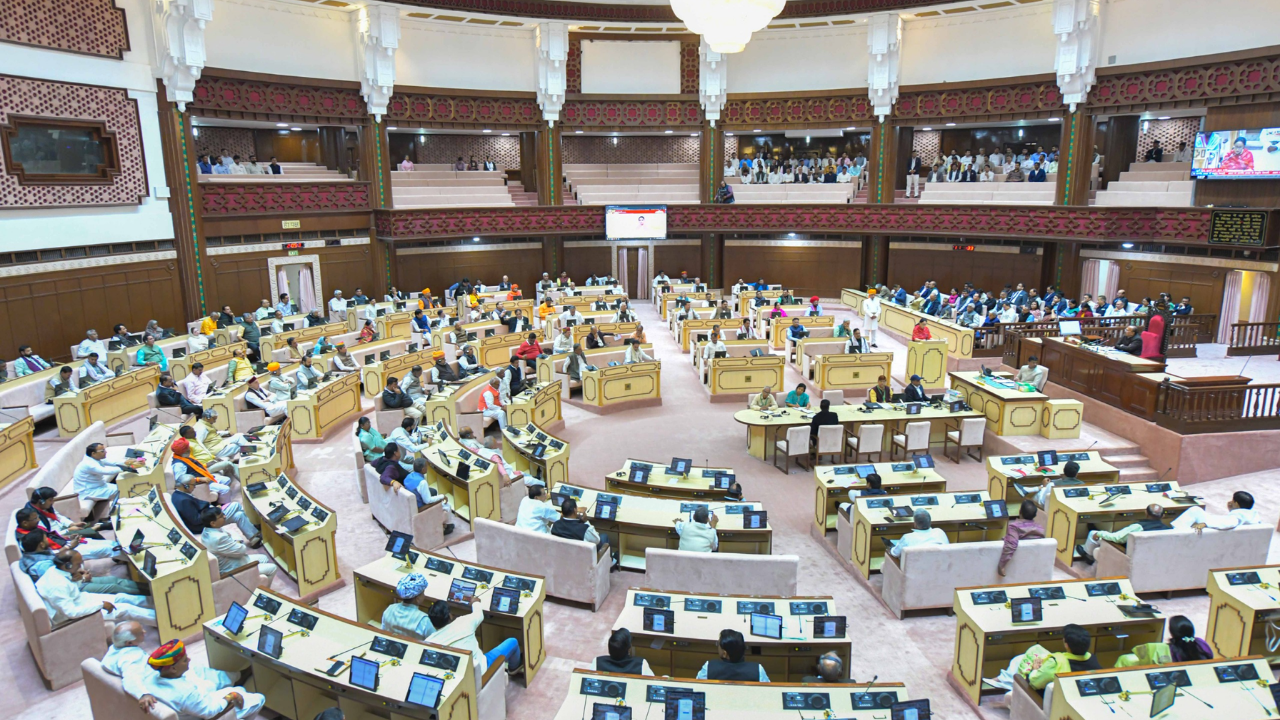 <p>Anti-conversion bill in Rajasthan gets Governer's assent<br></p>