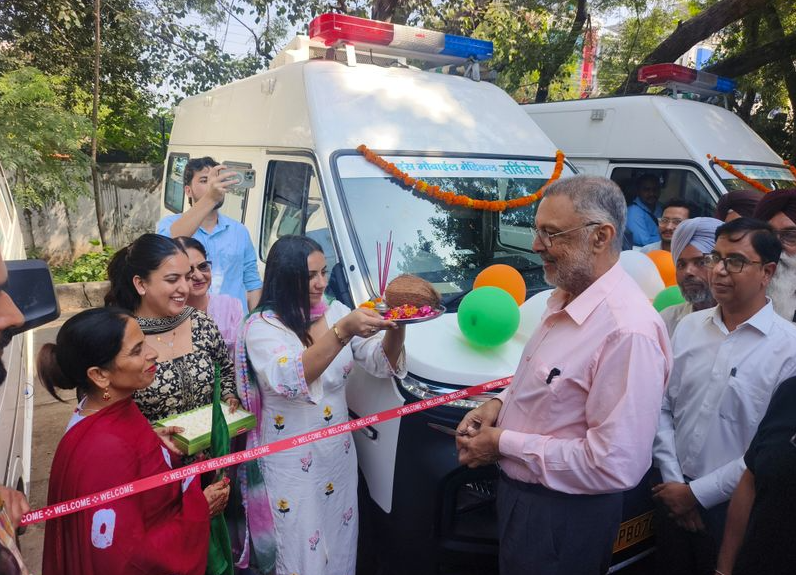 <p>The vans will offer direct health services, including free tests, medicines, and medical advice.</p>
