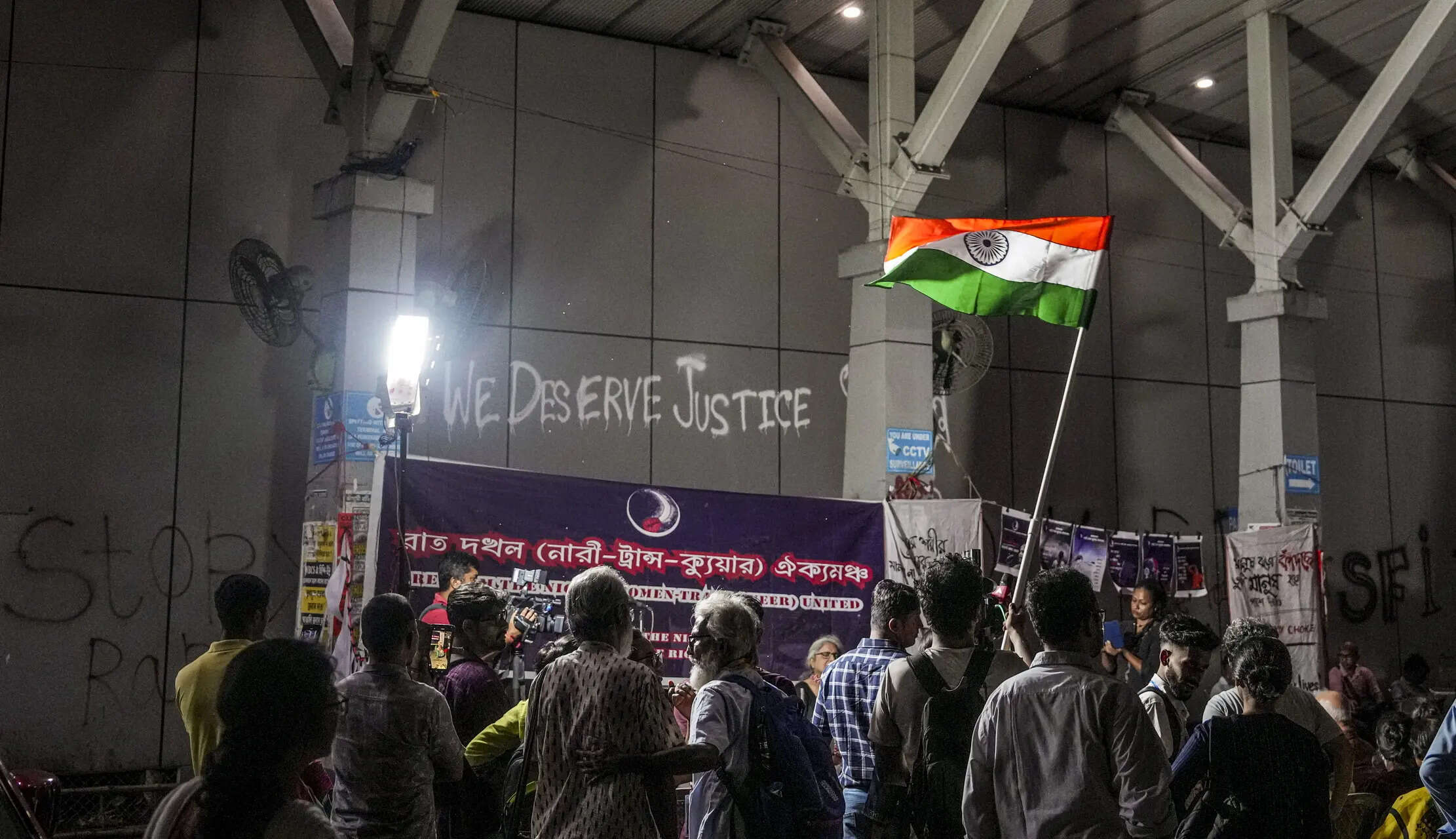 <p>ABVP has accused the university administration of failing to take timely and effective decisions on critical issues, including admissions, examinations, results, recruitment, curriculum, and student union discipline.<br></p>