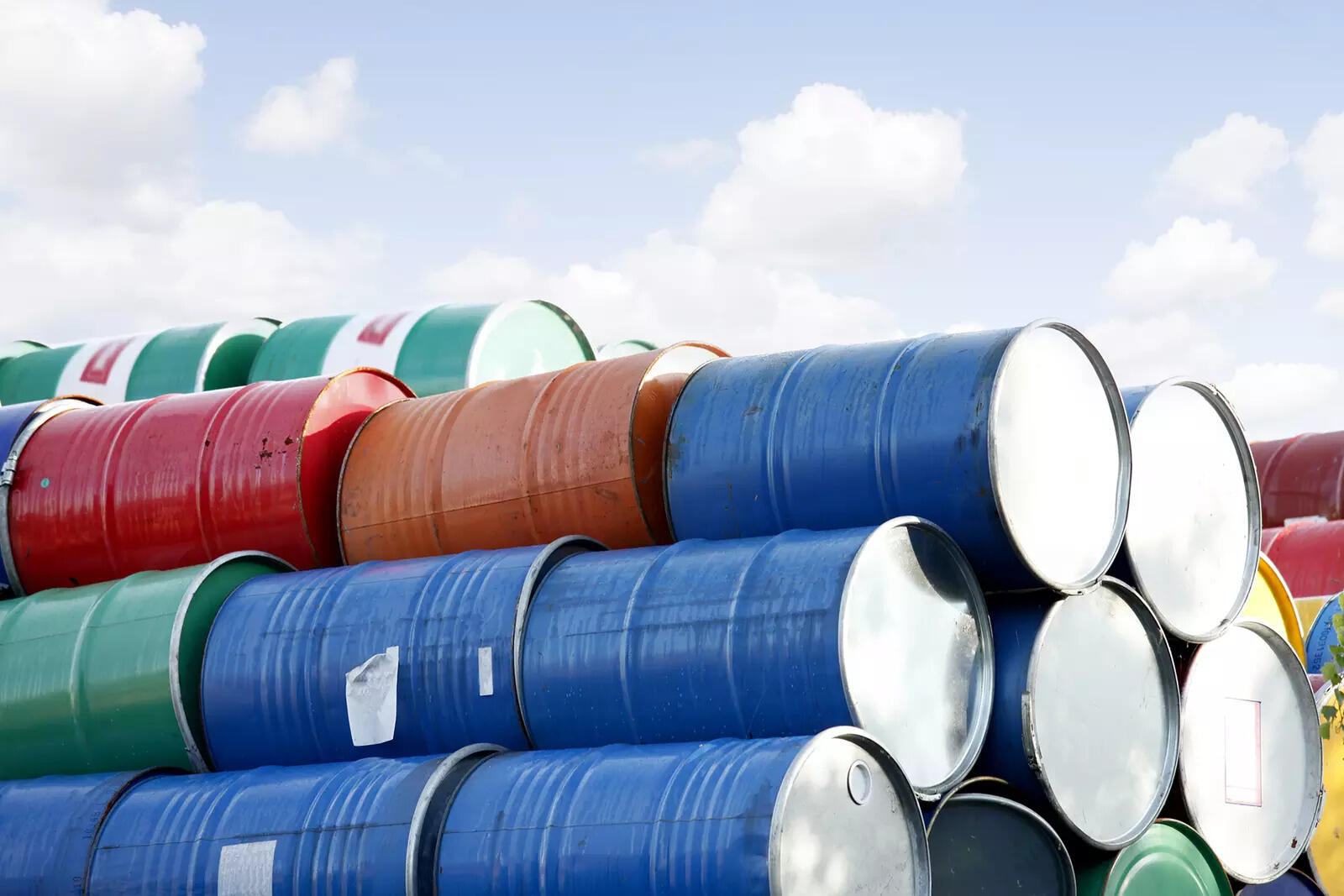 <p>However, tanker-tracking data for early October suggest a rebound.</p>