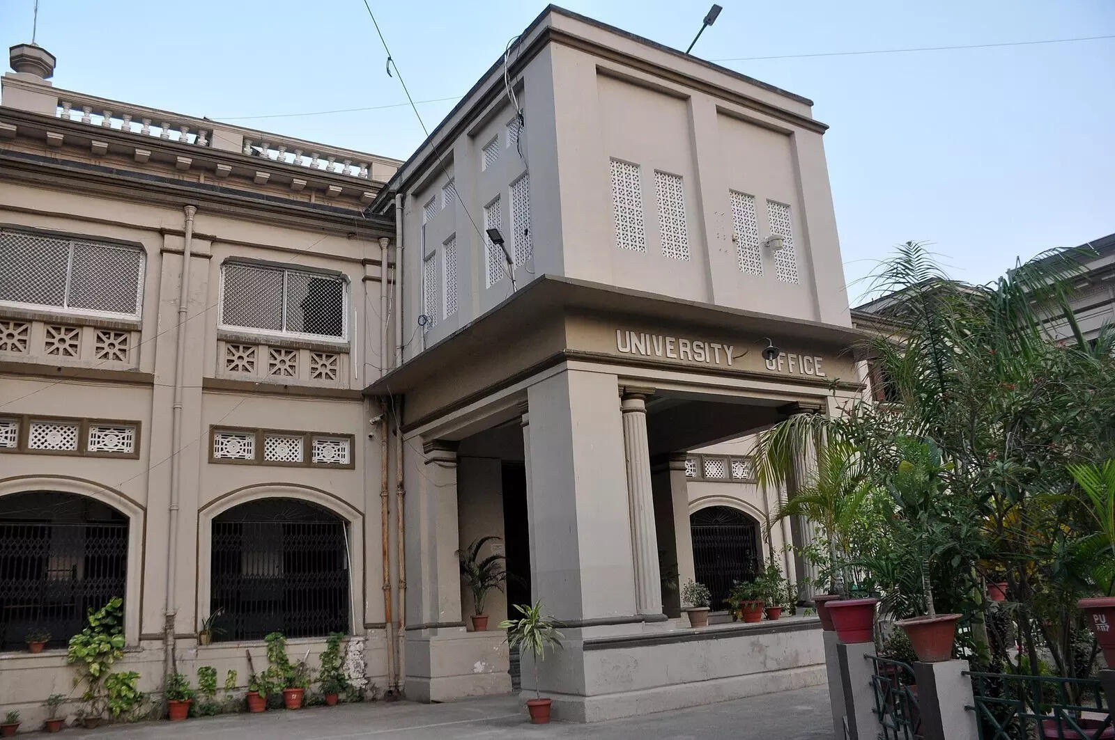 <p>The notification further said, "It has been observed that the VC has not acted in accordance with the statutory provisions and the directions issued by the chancellor's secretariat, and the state department of education regarding the renewal of guest faculties."</p>