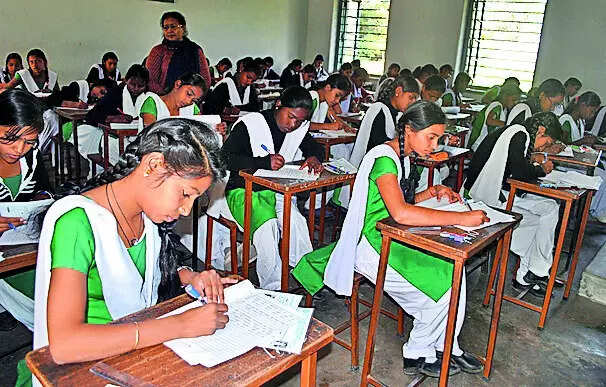 <p>Other schools however said that they will take a call when classes resume after Chhath<br></p>