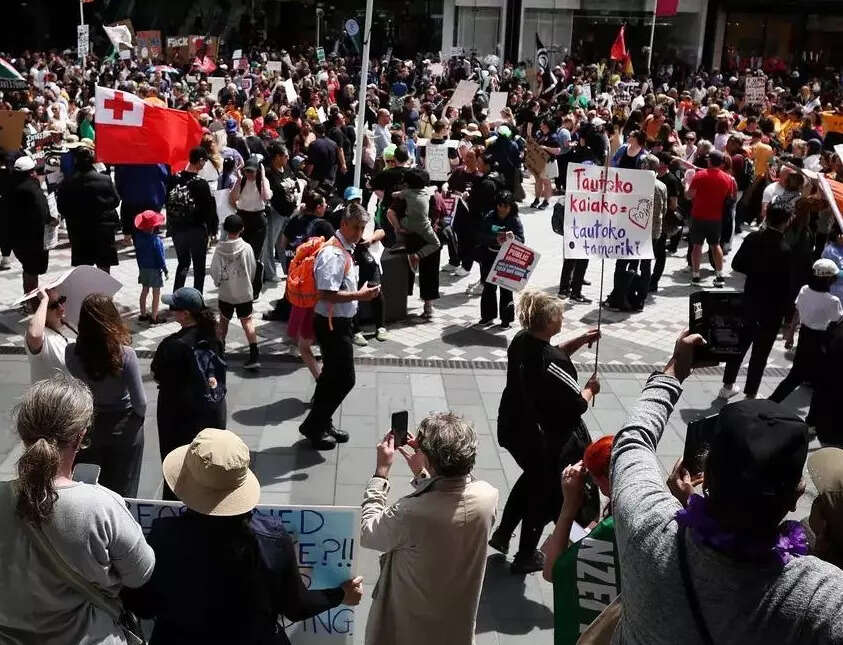 <p>An October 2025 analysis by Radio New Zealand (RNZ) breaks down the country’s teacher salaries using official Ministry of Education data</p>