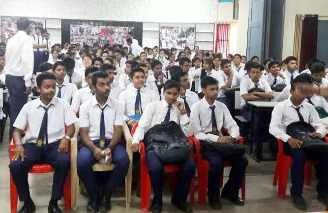 <p>The selection of students will be based on high academic performance and their willingness</p>