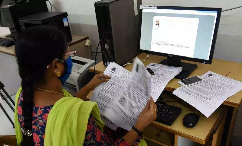 <p>Chief Minister Rekha Gupta said in a post on X on Wednesday that the new appointments of 5,346 teachers aim to provide students with quality education and personalised guidance to help them realise their full potential</p>