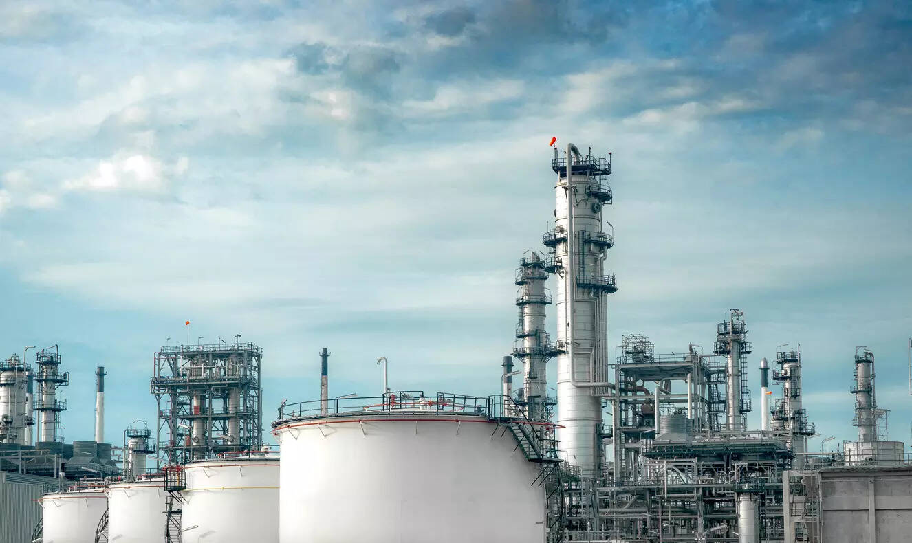 <p>OPEC+ is likely to approve another 137,000 bpd production increase on November 2, continuing its gradual unwinding of output cuts. </p>