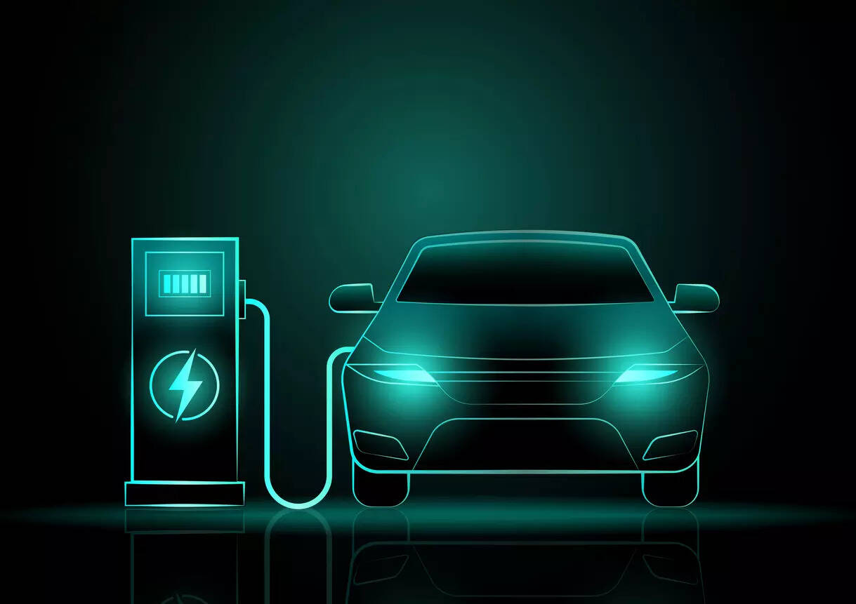 <p>Draft CAFE 3 norms propose treating battery-electric vehicles and the new range-extender electric vehicles category as the same for fuel-efficiency and CO₂ targets.</p>