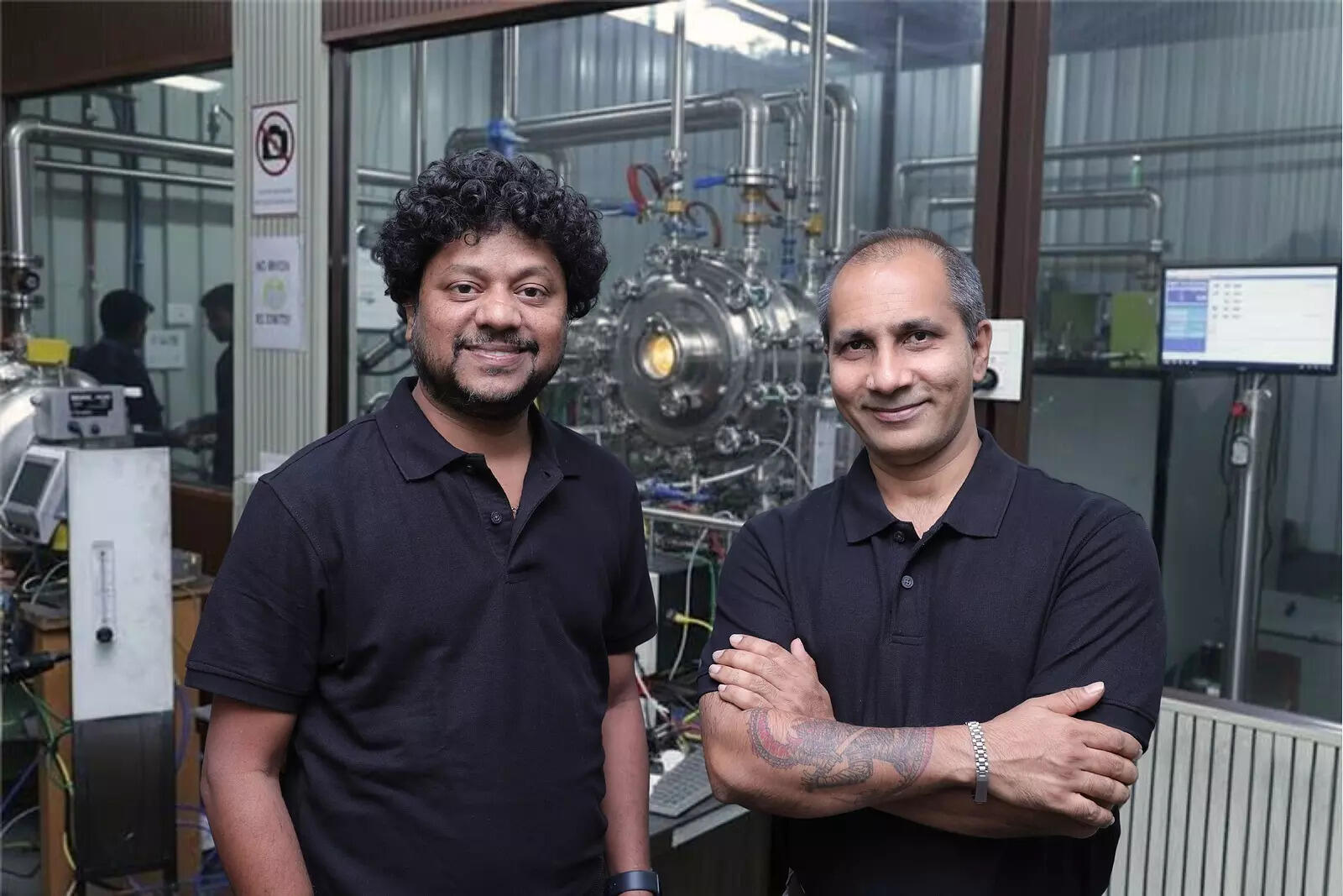 <p>Left- Kirankumar Hittalmani, Co-Founder & CEO, Right – Prakash Mugali, Founder and CSO, Enerzi.</p><p>“><figcaption class=