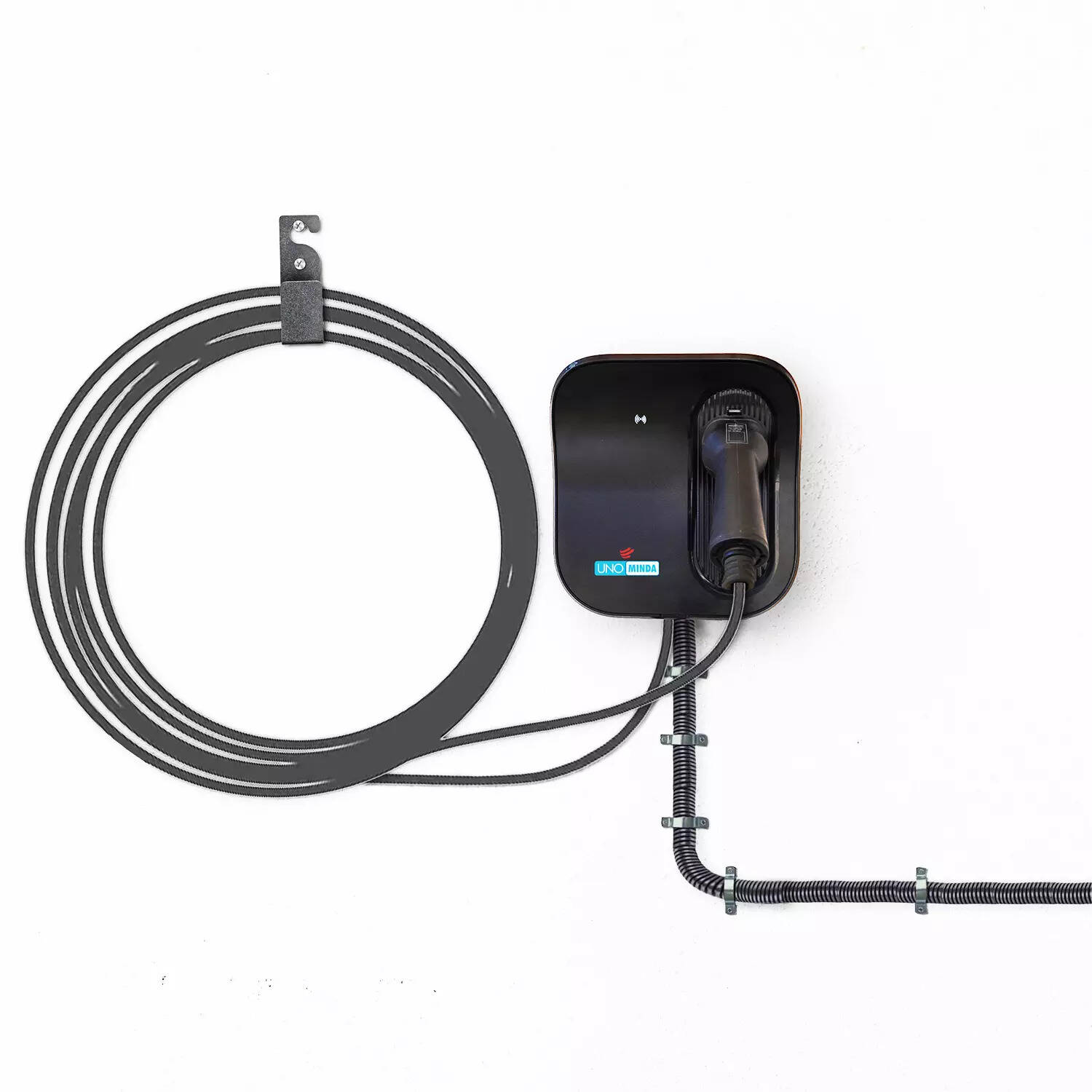 <p>Compact and lightweight, the charger is supplied with a protective carry case. It also includes safeguards against overvoltage, overcurrent and short-circuit risks.</p>