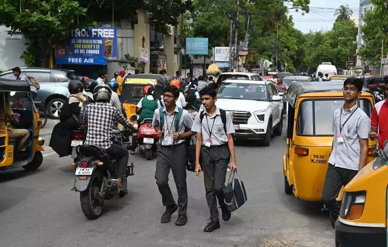 <p>The housing and urban development department has amended the Tamil Nadu Combined Development Rules, 2019, making highway-facing entries illegal for schools seeking new building permissions</p>