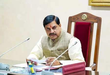 <p>On Tuesday night, more than 3,000 students staged massive protests after several of their peers allegedly fell ill with jaundice, reportedly due to poor-quality food and water</p>