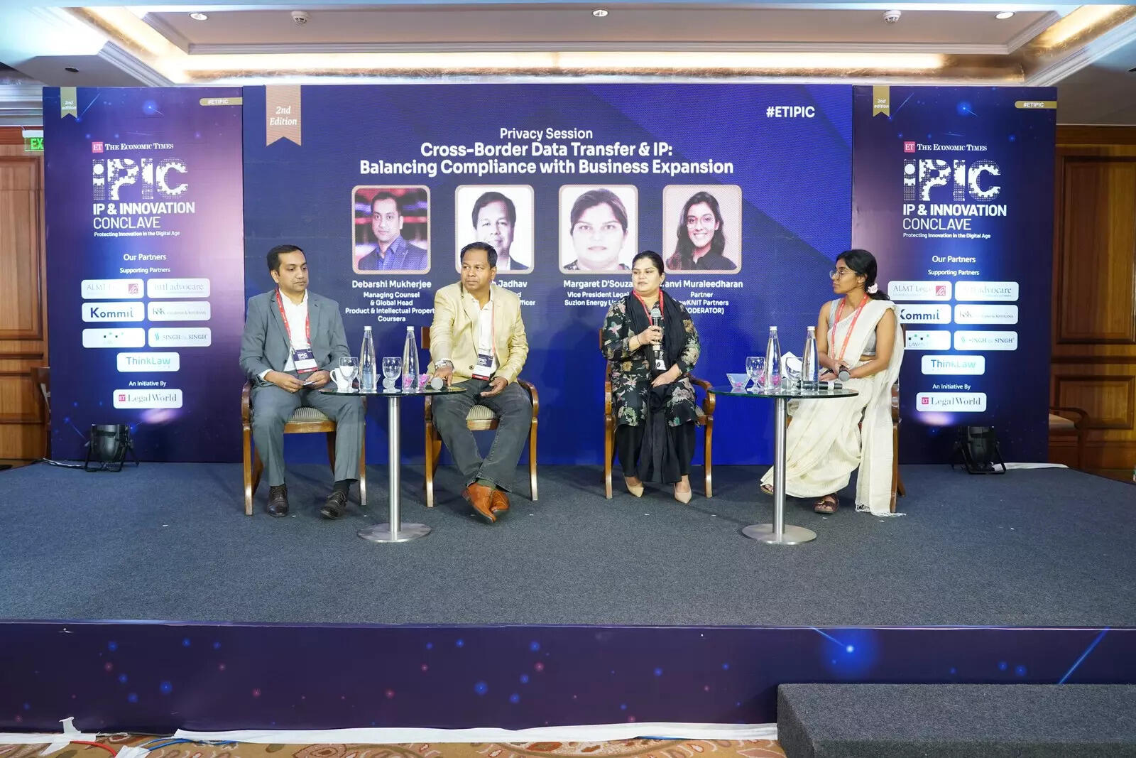 <p>Privacy Session2 :Cross-Border Data Transfer & IP: Balancing Compliance with Business Expansion</p>