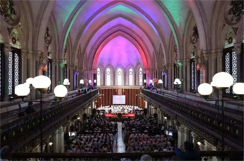 <p>The university's Fort campus houses some of the most architectural landmarks of the city including the Rajabai Clock Tower, the university's library and the convocation hall</p>