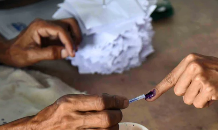 <p>Only two districts, including Ujjain and Bhopal, are less than 99 per cent in the digitisation of enumeration forms.</p><p>“><figcaption class=